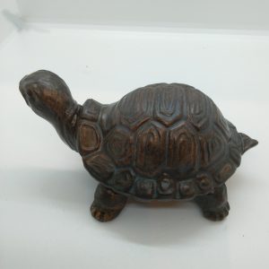Sköldpadda i keramik