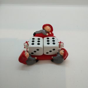 Tärningar julklappsspel