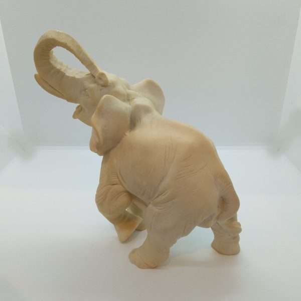Elefant "ivorine" - Bild 2