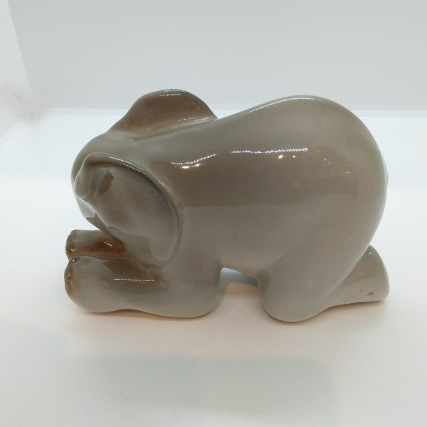 Elefant liggande - Bild 3