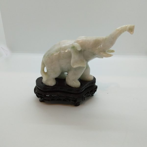Elefant på podie
