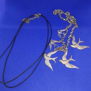 Halsband 10:-