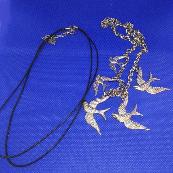 Halsband 10:-