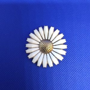 Brosch Daisy
