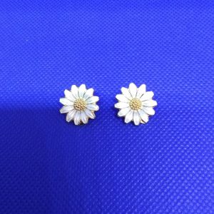Örhängen, Daisy clips