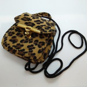 Festväska leopard